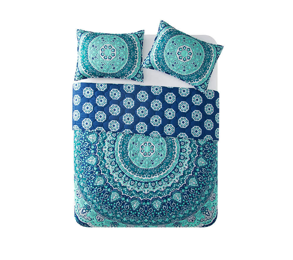 Traditional Teal Medallion Reversible Quilt